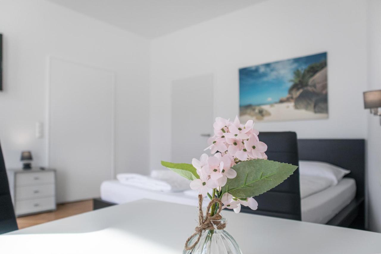 Superb 7Br Shared Apartment- Near Hauptbahnhof Виена Екстериор снимка