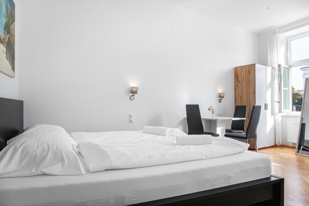 Superb 7Br Shared Apartment- Near Hauptbahnhof Виена Екстериор снимка