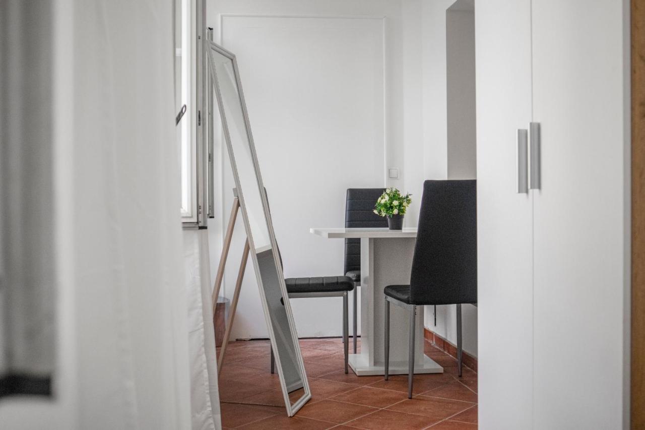 Superb 7Br Shared Apartment- Near Hauptbahnhof Виена Екстериор снимка