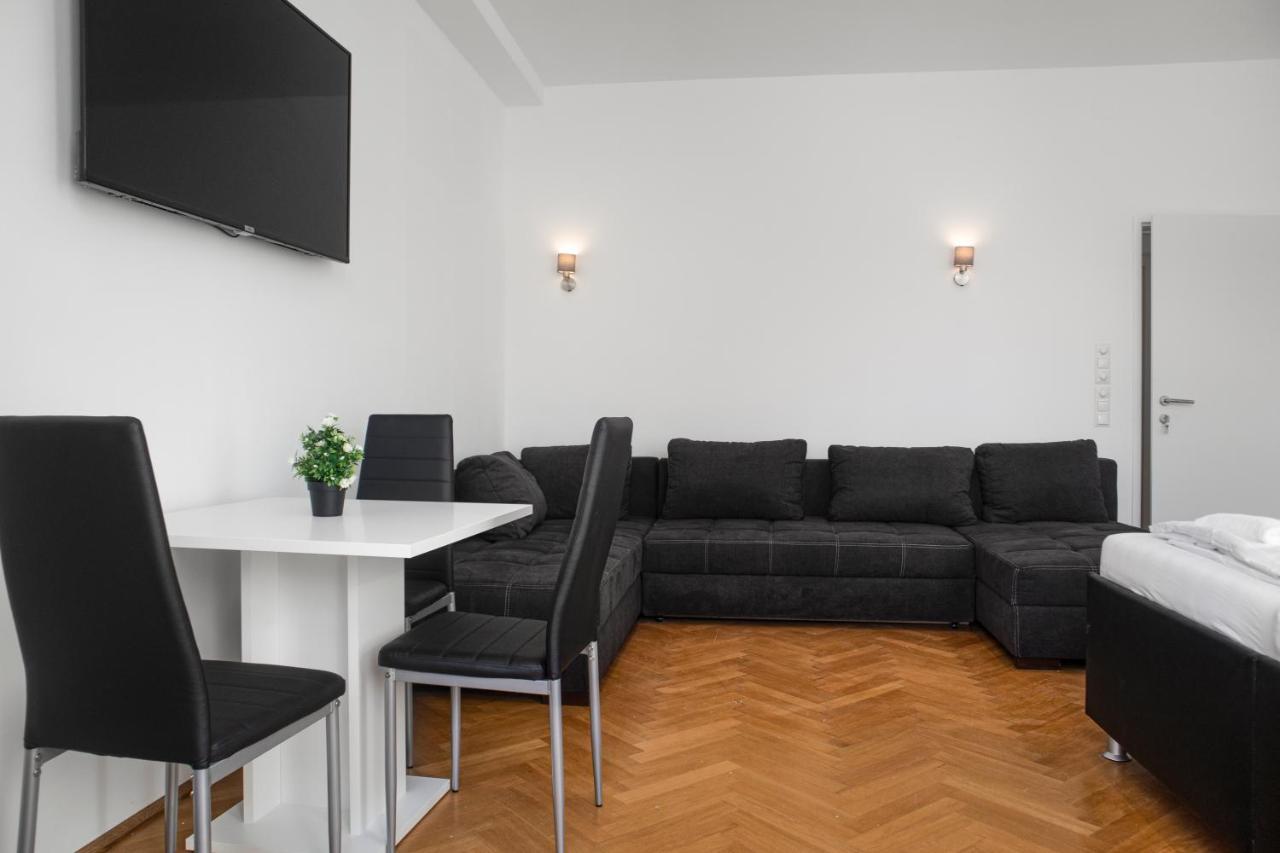 Superb 7Br Shared Apartment- Near Hauptbahnhof Виена Екстериор снимка
