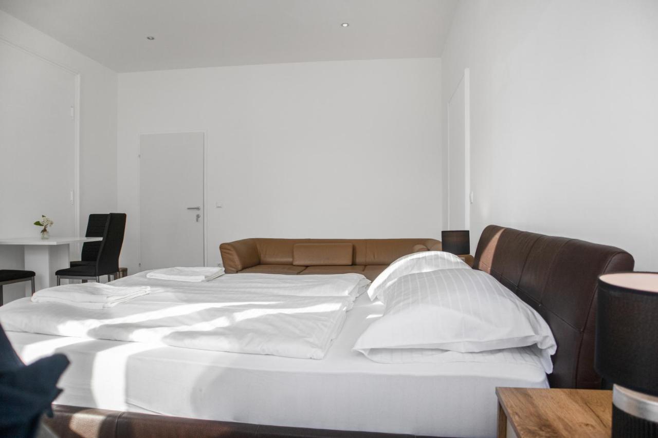 Superb 7Br Shared Apartment- Near Hauptbahnhof Виена Екстериор снимка